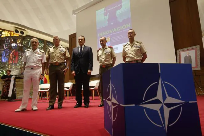 La jornada de la OTAN en la Universidad de Córdoba, en imágenes