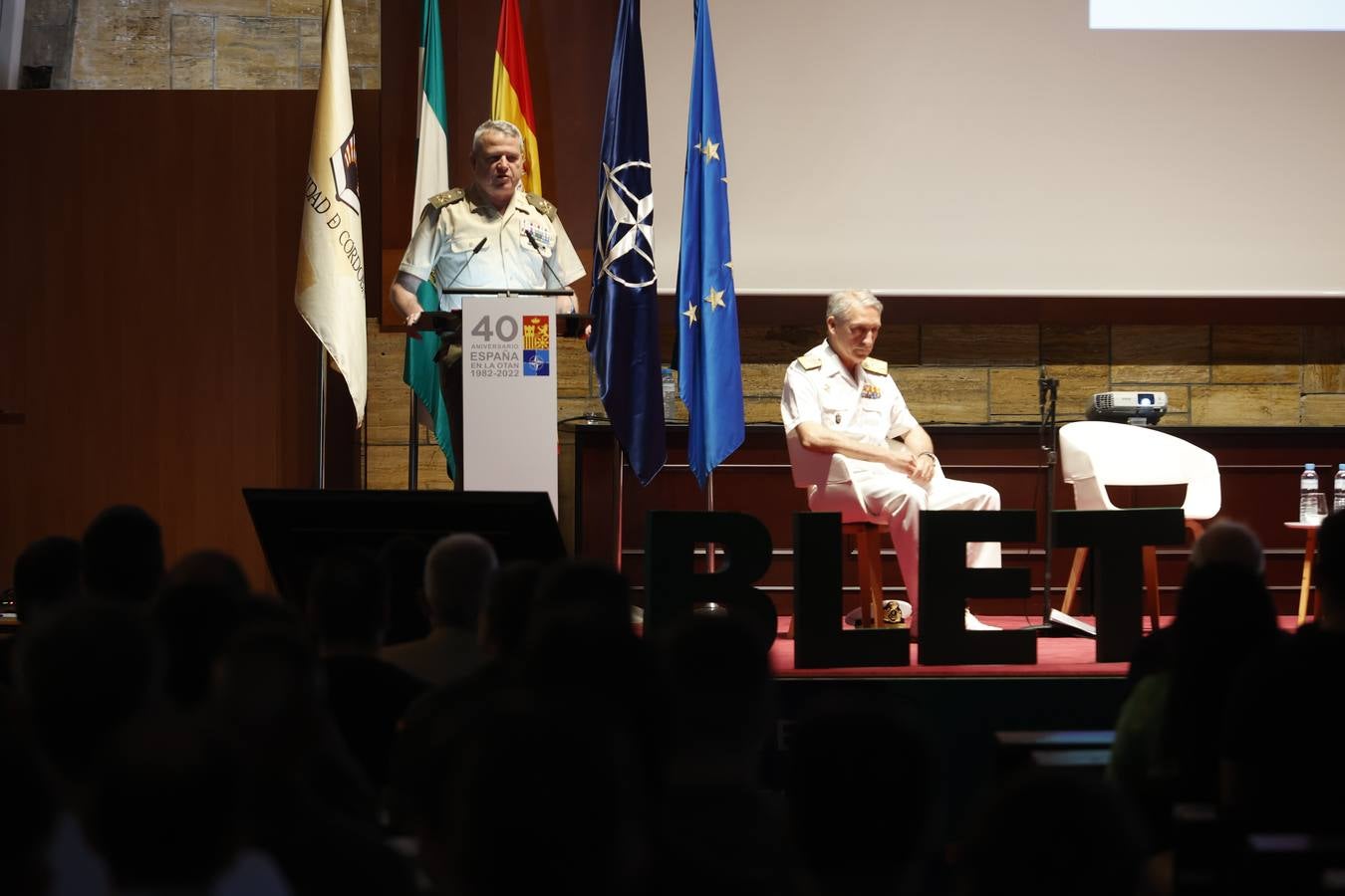 La jornada de la OTAN en la Universidad de Córdoba, en imágenes