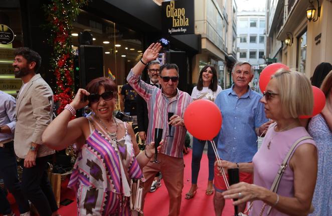 La bulliciosa Shopping Night de Córdoba, en imágenes