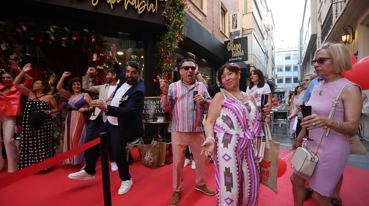 La bulliciosa Shopping Night de Córdoba, en imágenes