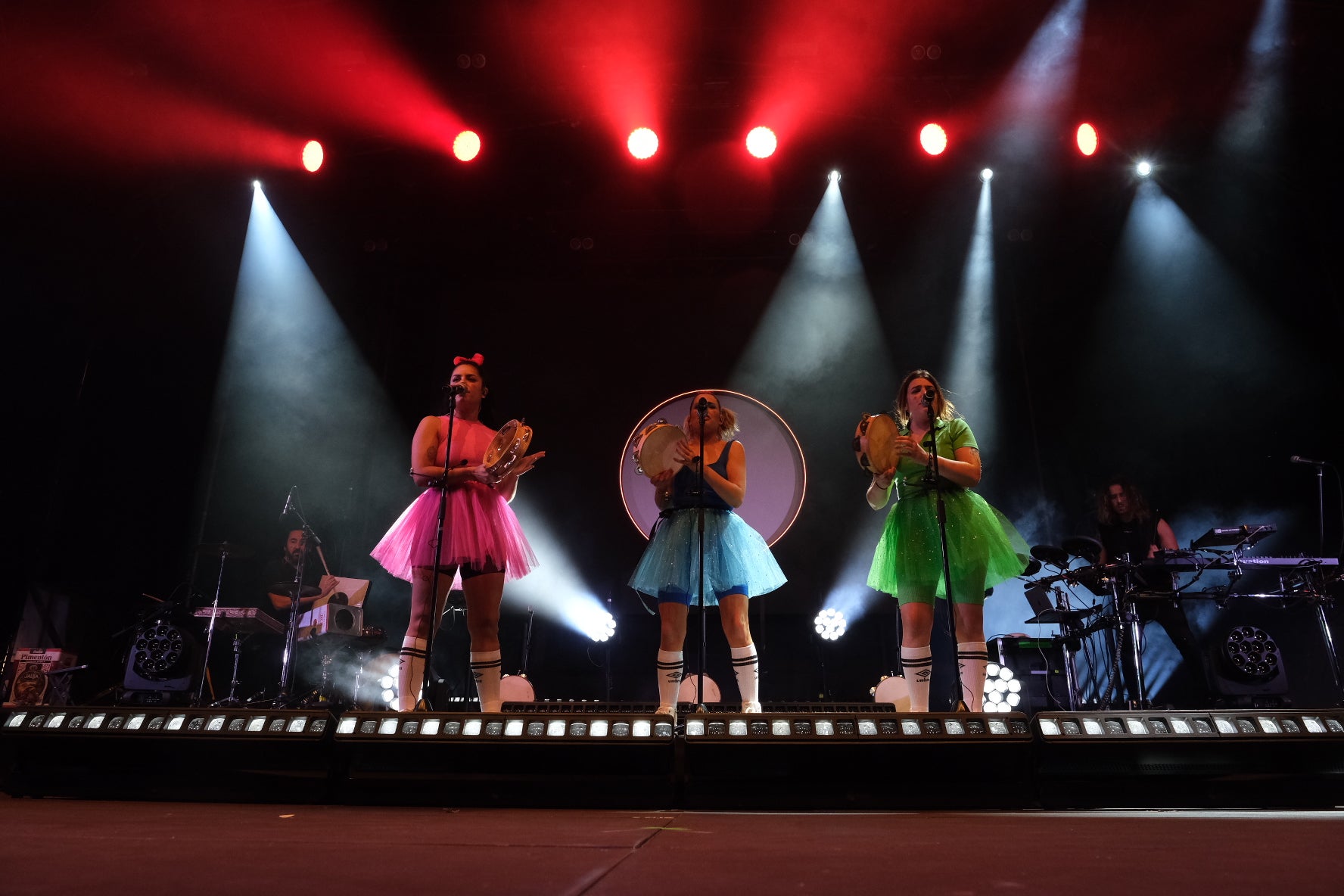 Fotogalería: Concierto de Tanxugueiras en la plaza de San Antonio de Cádiz