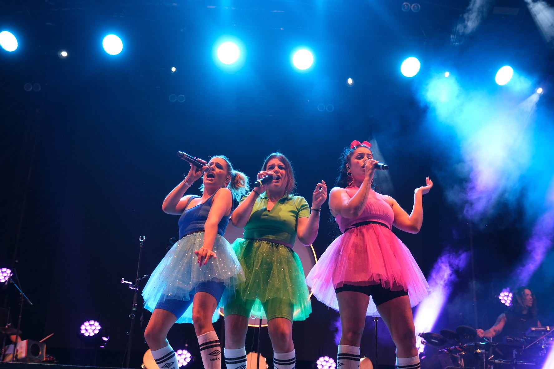 Fotogalería: Concierto de Tanxugueiras en la plaza de San Antonio de Cádiz