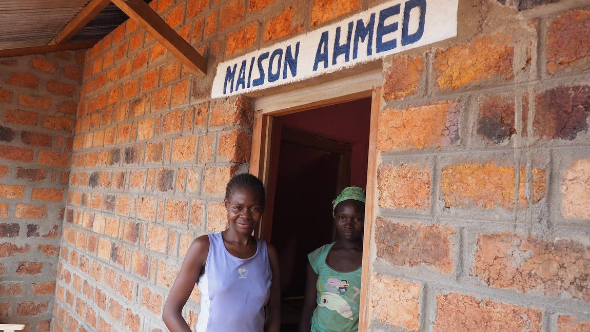 Veinte años de la Fundación Bangassou, en imágenes (I)