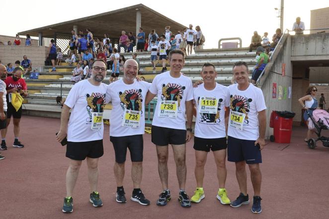 Las mejores imágenes de la Carrera Nocturna Trotacalles en Córdoba