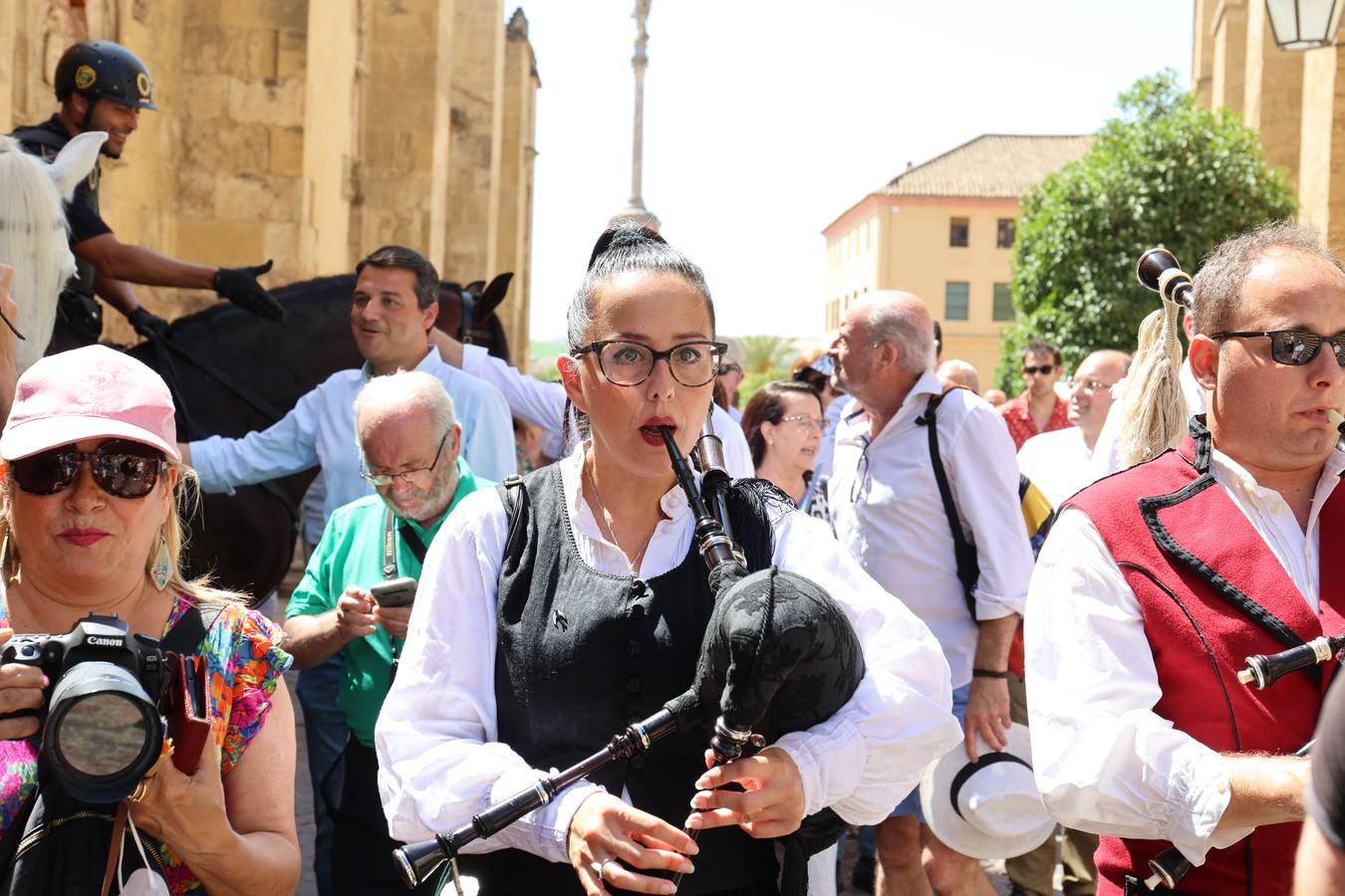 El acto de Feijóo en Córdoba, en imágenes