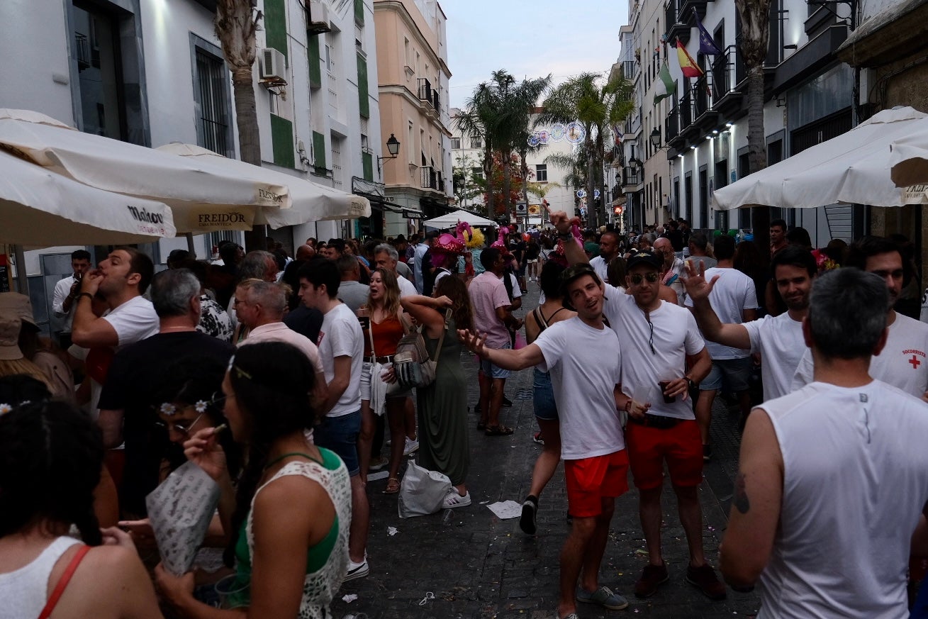 Fotos: La batalla de coros en el barrio de la Viña