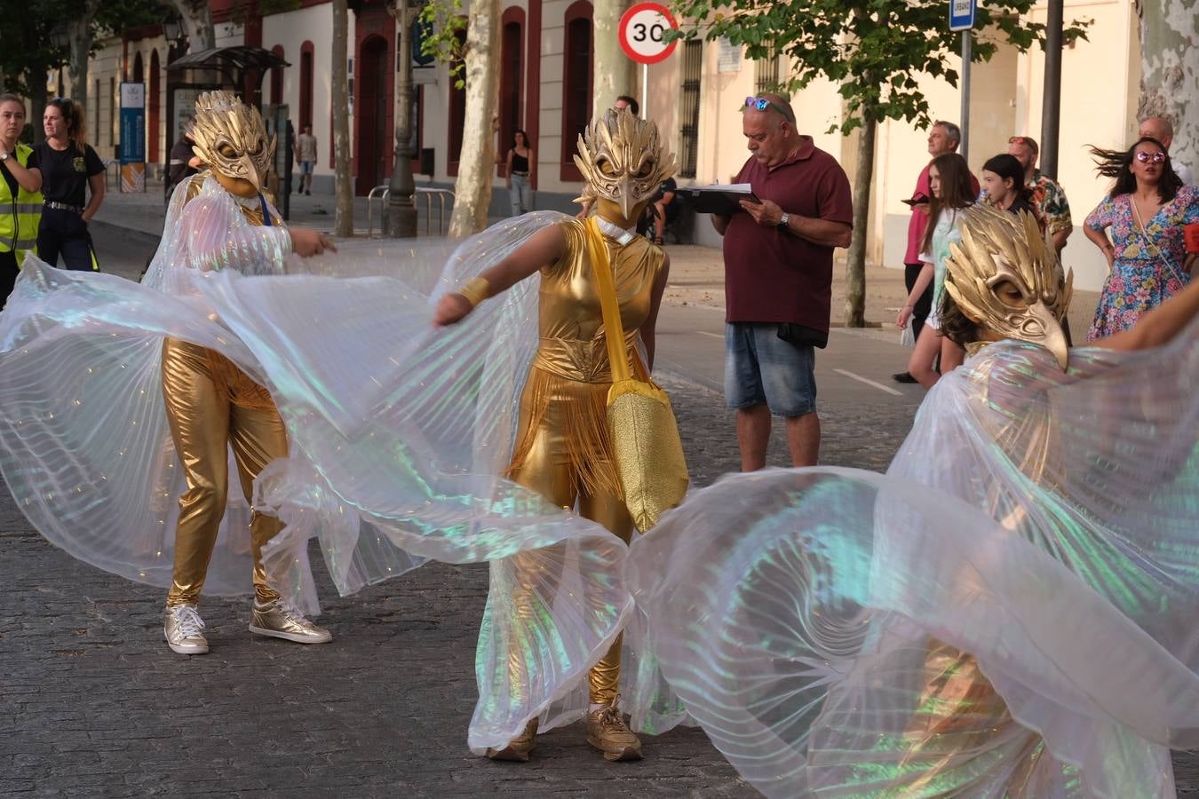 Fotos: Así ha sido la Cabalgata del Humor en Cádiz