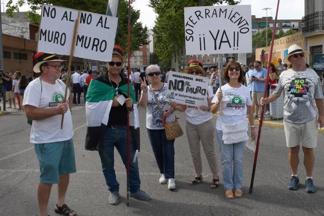 Las imágenes de la concentración por el tren en Talavera