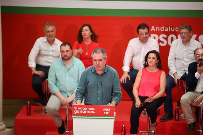 El acto de Espadas con los presidentes autonómicos en Córdoba, en imágenes