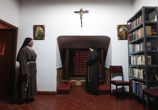 Los problemas del convento de las Capuchinas de Córdoba, en imágenes