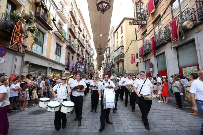 La música nunca falta. 