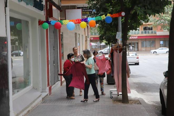 El comercio en el barrio de Ciudad Jardín en Córdoba, en imágenes