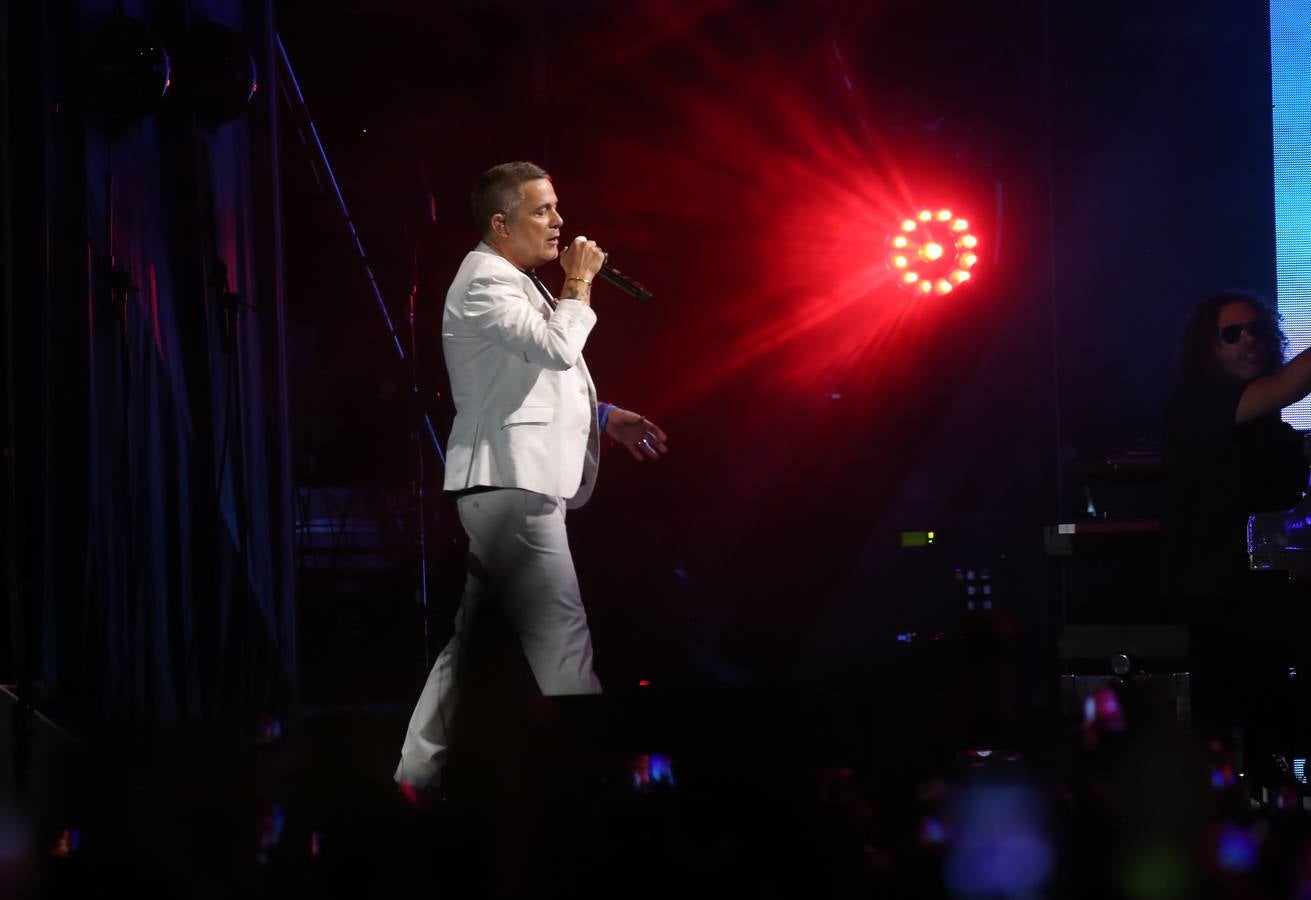 Sevilla vibra con Alejandro Sanz en el Villamarín