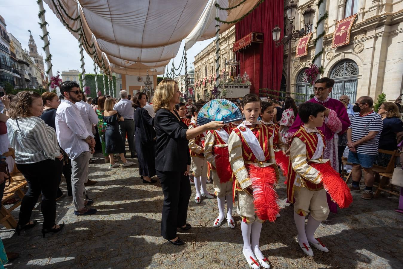 Las mejores imágenes de la procesión del Corpus Christi de Sevilla (y II)