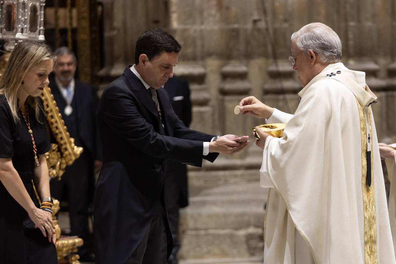 En imágenes, la Eucaristía del Corpus Christi en la Catedral de Sevilla