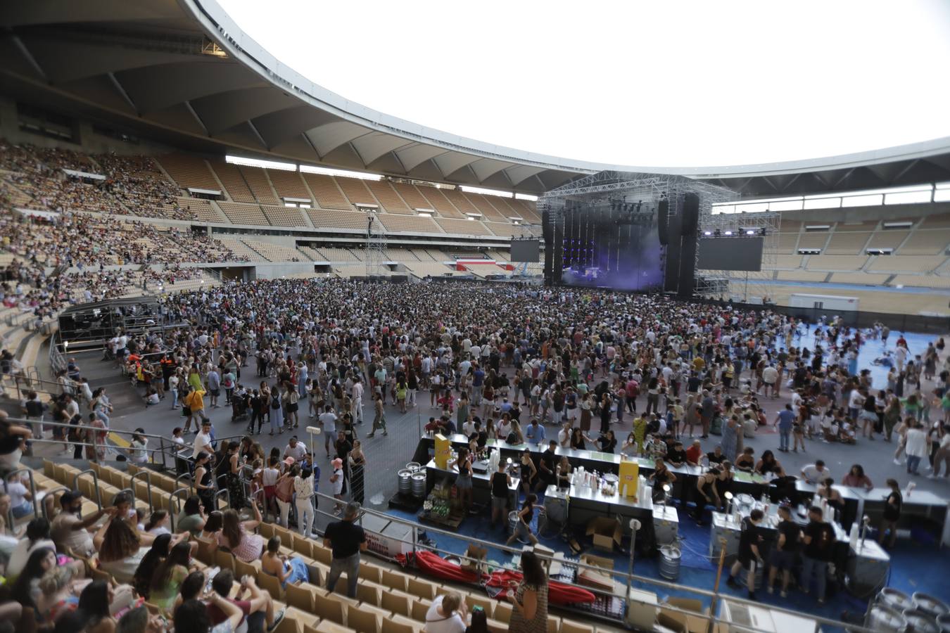 Concierto del cantautor colombiano Camilo en el estadio de la Cartuja de Sevilla