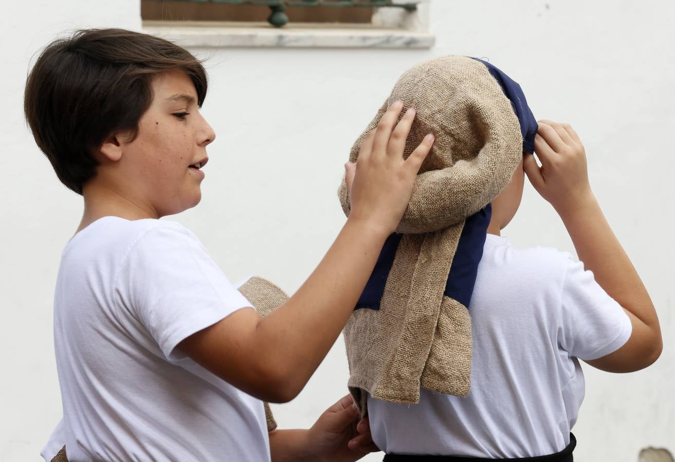 Procesión del Corpus Christi de Triana por las calles del barrio