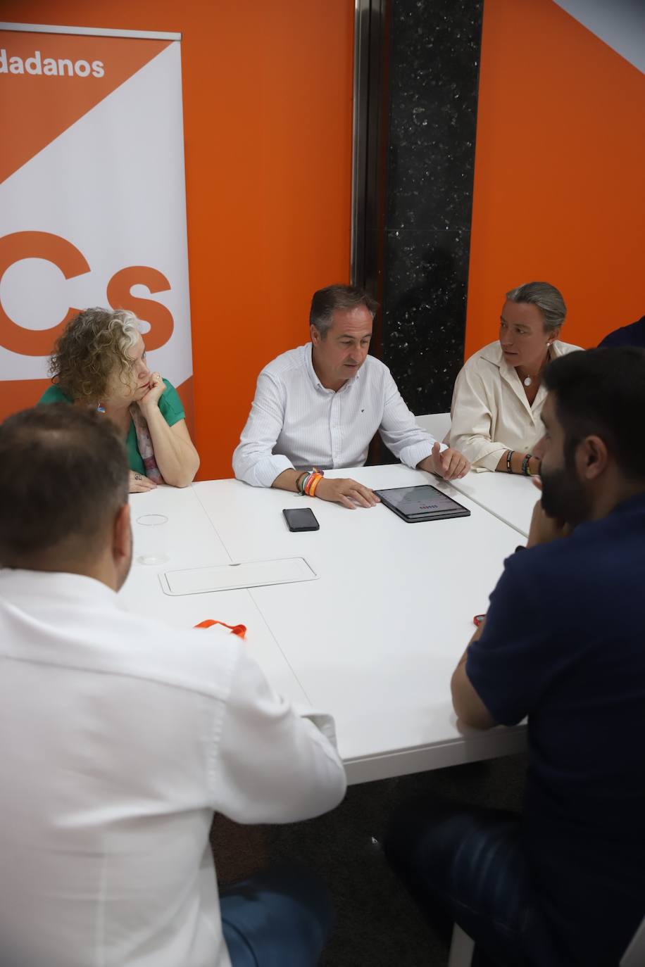 La desolación de Ciudadanos en Córdoba tras quedarse sin parlamentarios, en imágenes