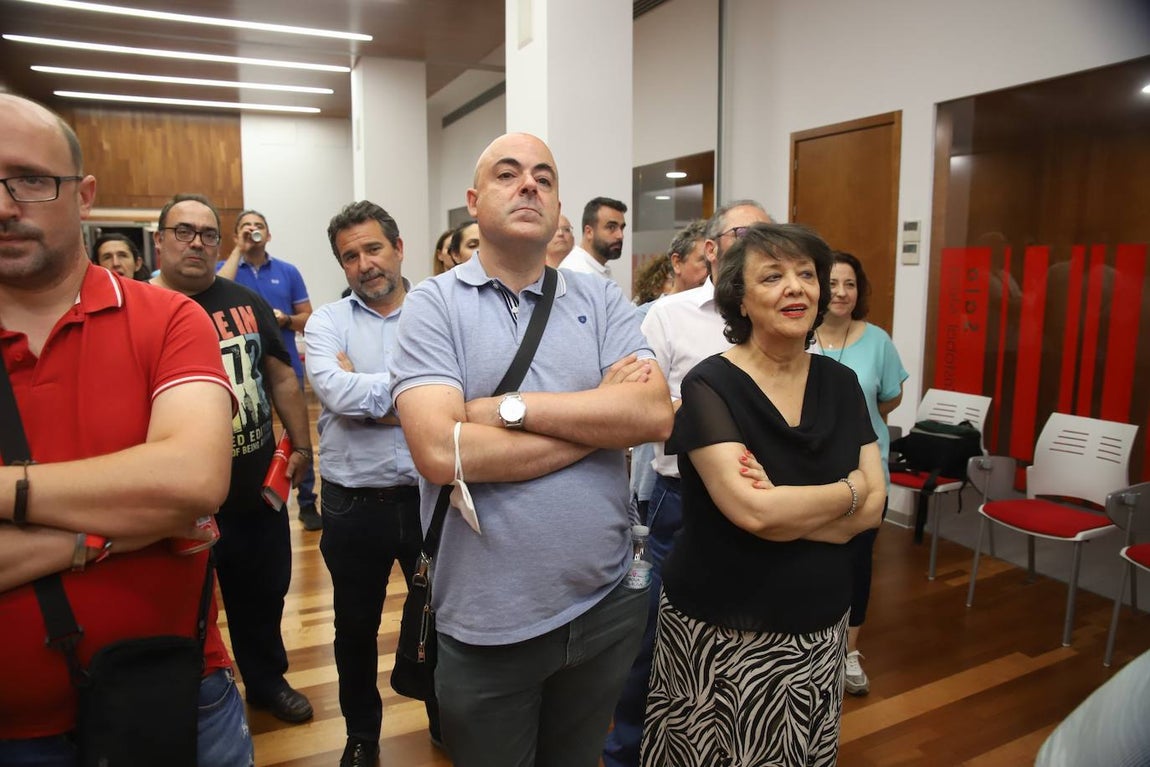 La dura derrota del PSOE de Córdoba en las autonómicas, en imágenes