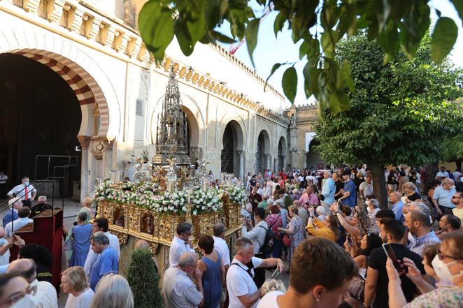 La procesión del Corpus Christi en Córdoba, en imágenes