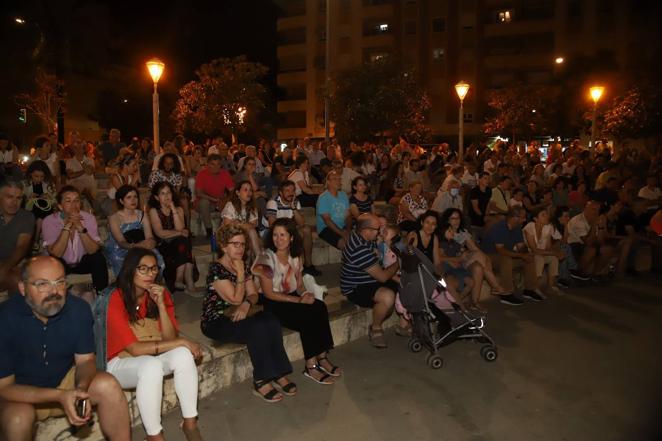 La Noche Blanca del Flamenco desde el Alcázar al Zoco y San Agustín, en imágenes