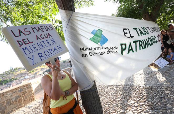 La Plataforma en Defensa del Tajo ha vuelto a recuperar las concentraciones mensuales