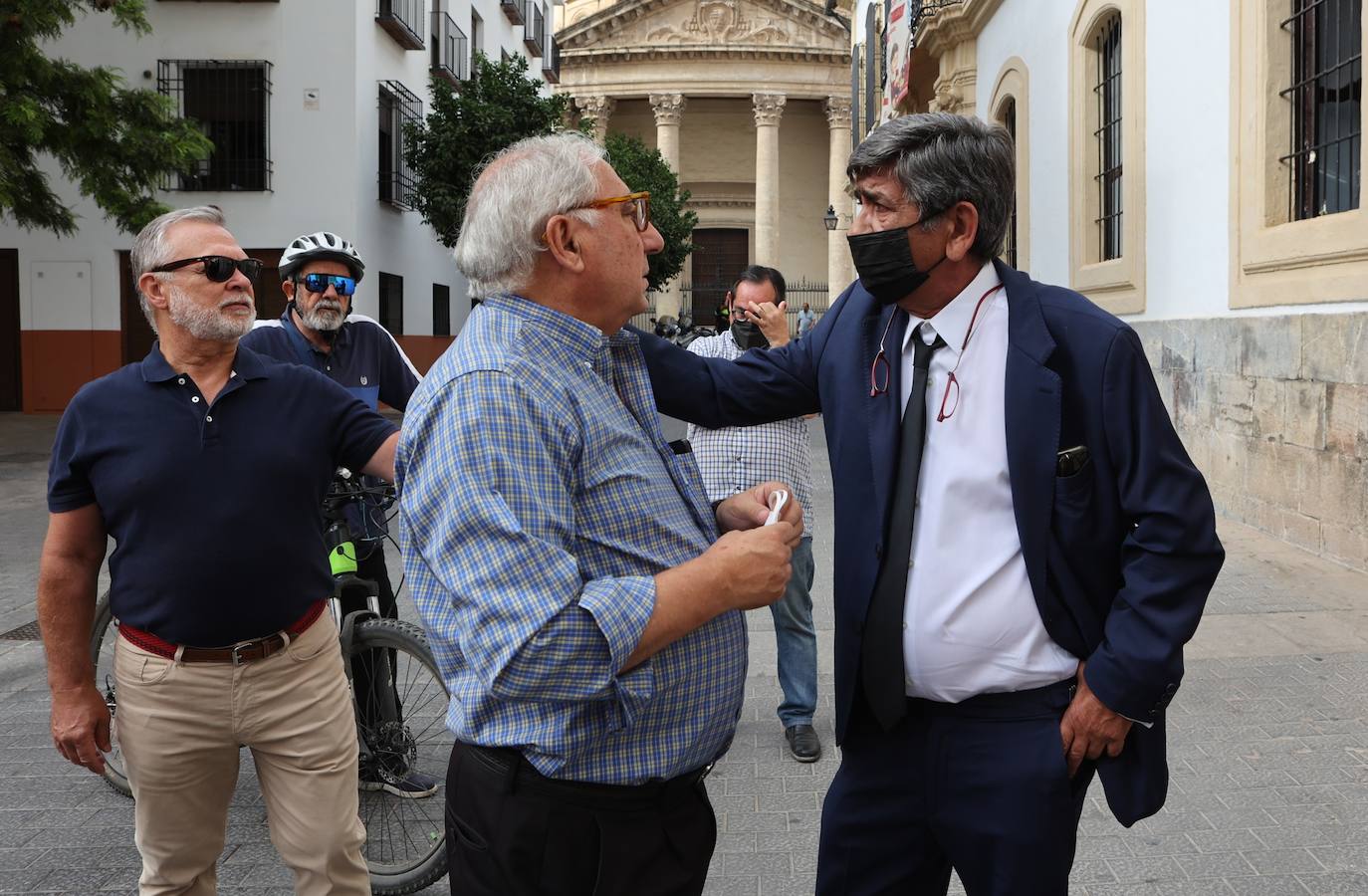 El funeral de Rafael Campanero en Córdoba, en imágenes