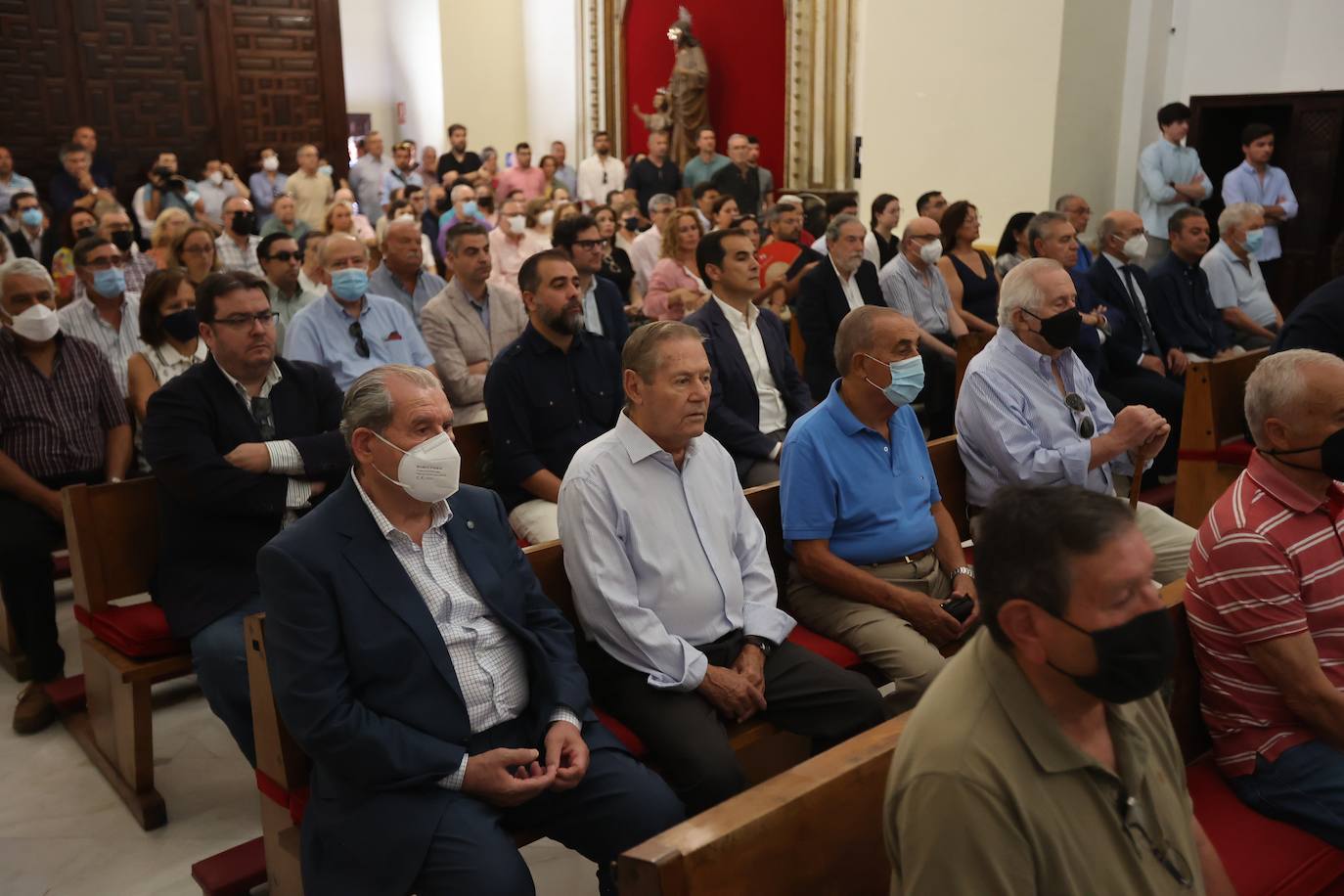 El funeral de Rafael Campanero en Córdoba, en imágenes