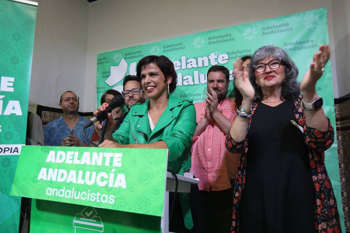 Fotos: Ambiente en la sede de Adelante Andalucía en Cádiz