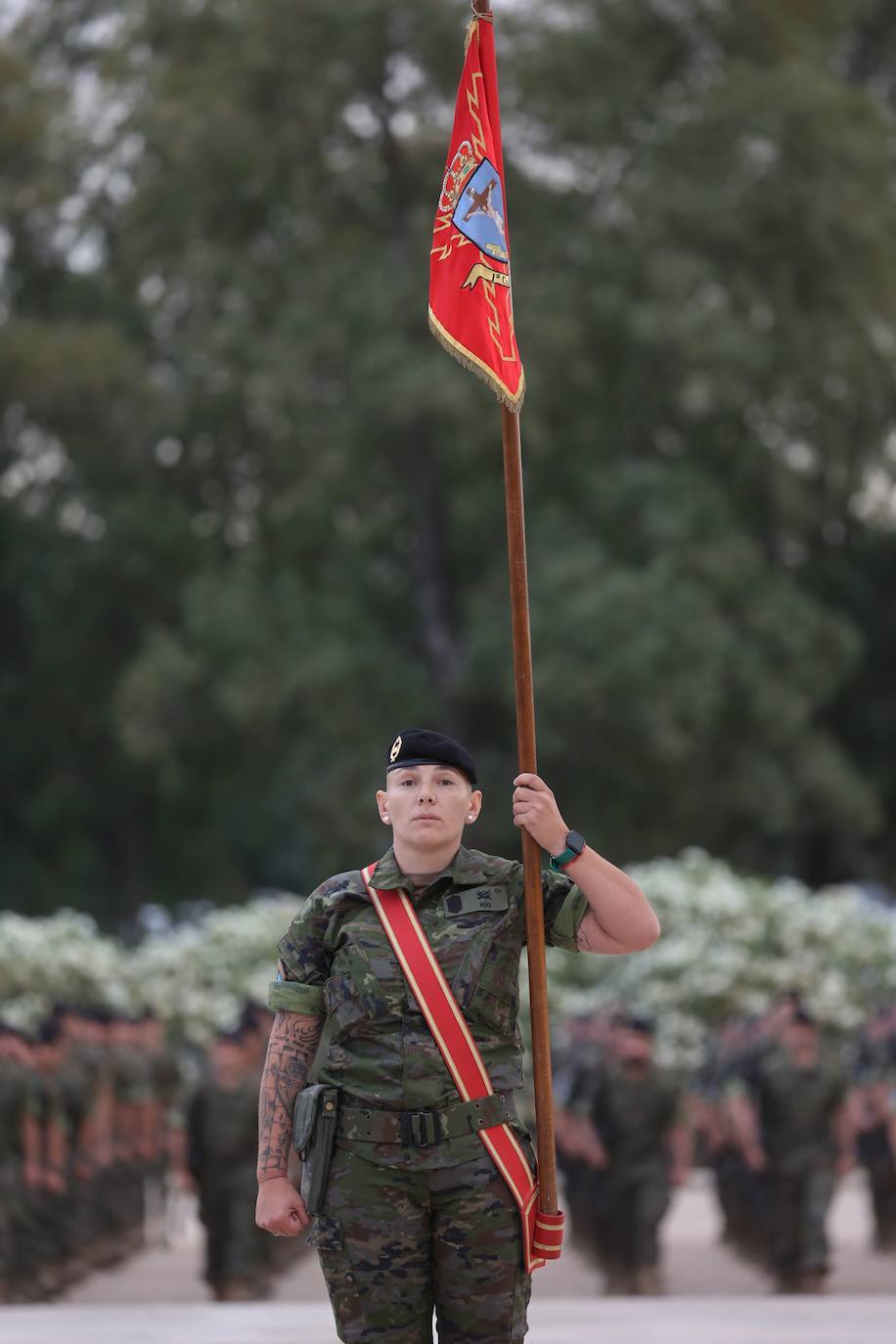 En imágenes, el desfile de la BRI X para despedir al contingente que marcha a Letonia