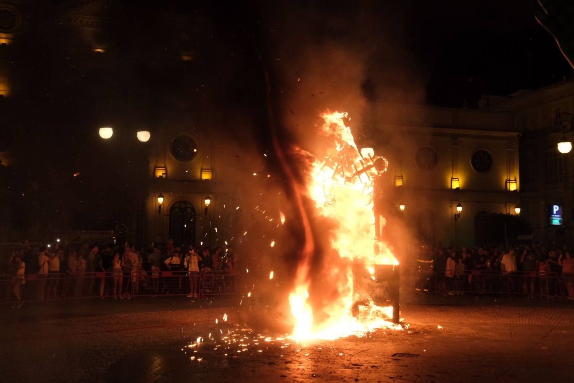 Fotos: Quema de la bruja Piti y el dios Momo 2022
