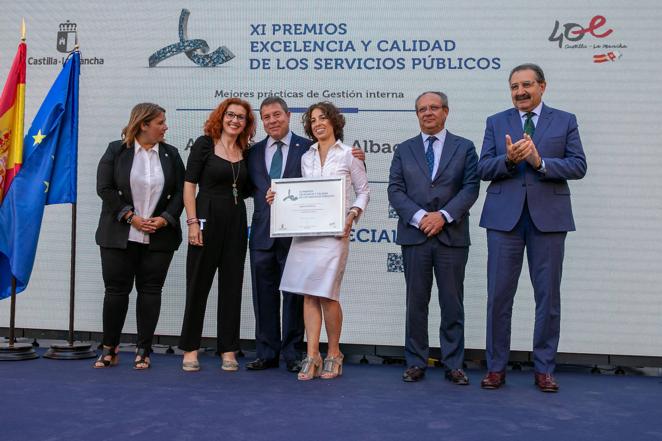 Las mejores imágenes de los IX Premios a la Excelencia y Calidad en la Prestación de Servicios Públicos de Castilla-La Mancha