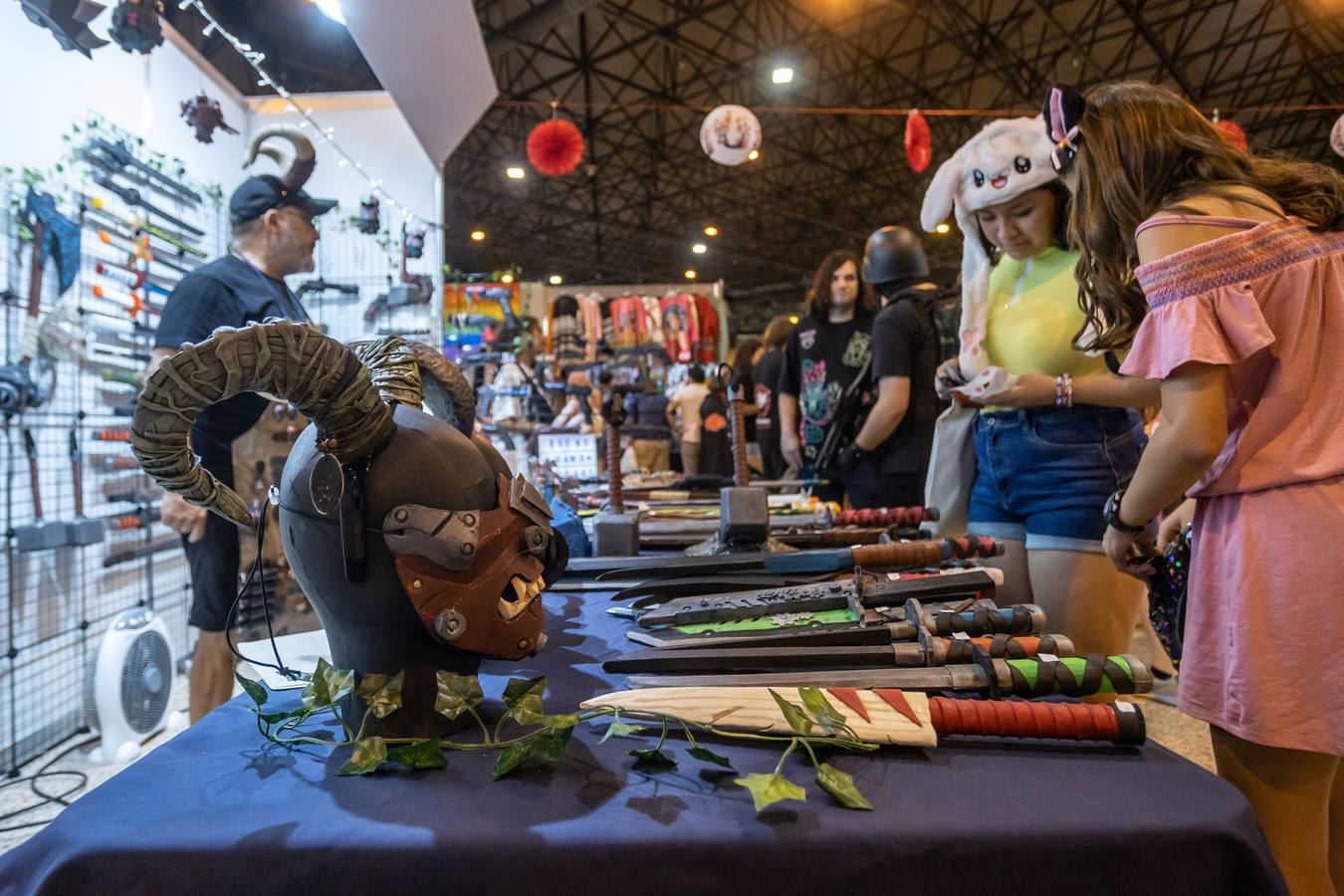 Miles de aficionados acuden al Mangafest Summer Edition de Sevilla en Fibes