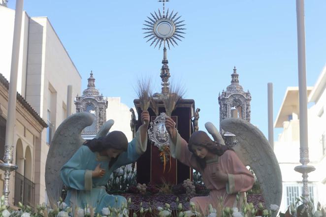 La procesión del Corpus de la Estrella de Córdoba, en imágenes