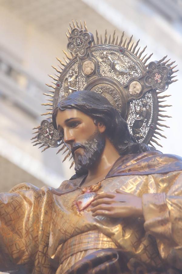 La procesión del Sagrado Corazón de Jesús en Córdoba, en imágenes