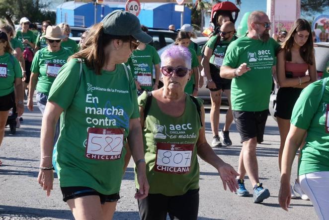 Fotos: X edición de la carrera &#039;En marcha contra el cáncer&#039; en Chiclana