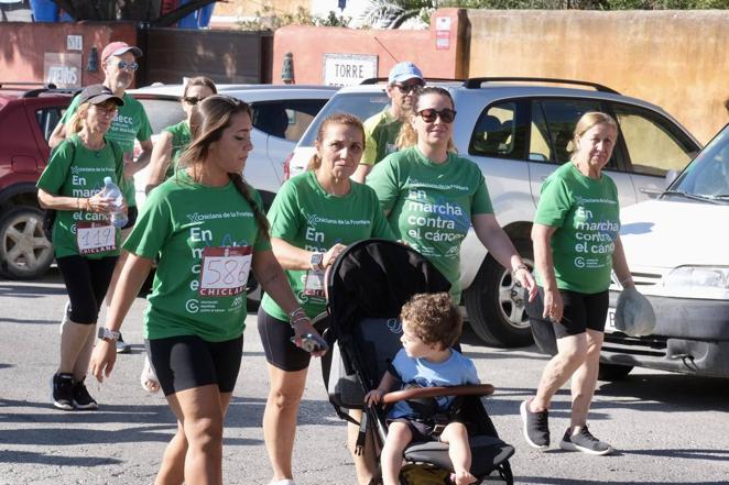 Fotos: X edición de la carrera &#039;En marcha contra el cáncer&#039; en Chiclana