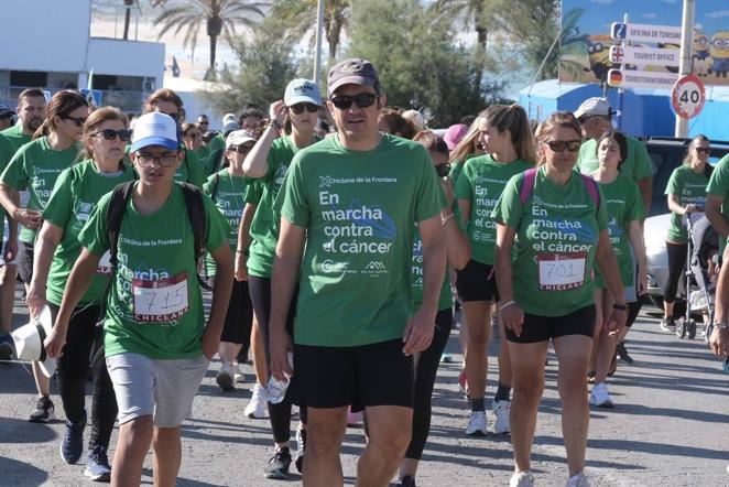 Fotos: X edición de la carrera &#039;En marcha contra el cáncer&#039; en Chiclana