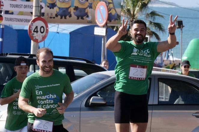 Fotos: X edición de la carrera &#039;En marcha contra el cáncer&#039; en Chiclana