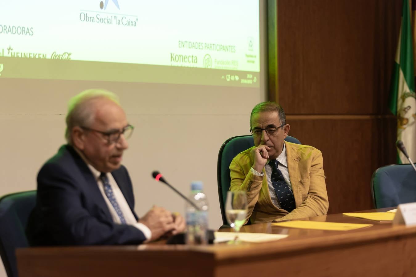 Entrega de los II Premios Alumni Universidad de Sevilla, en imágenes