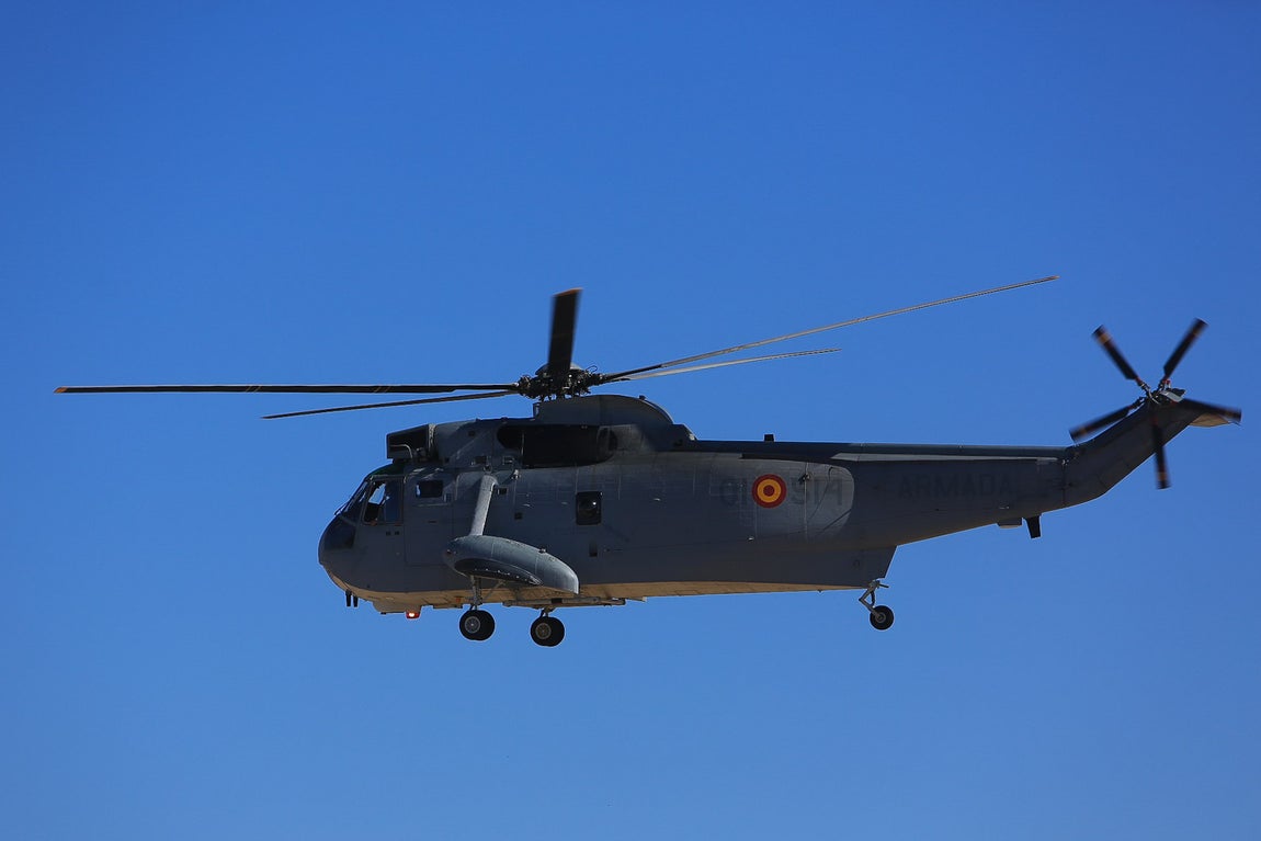 En imágenes: Así ha sido la despedida de los dos últimos helicópteros &#039;Morsa&#039; de la Armada