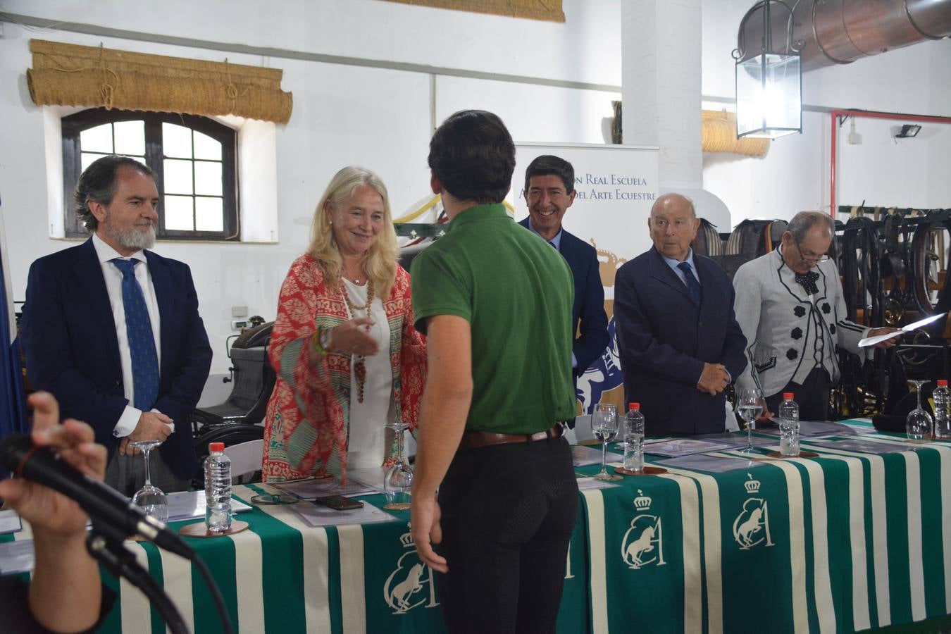 Entrega de diplomas a la XXXIX Promoción de Especialistas de la Real Escuela Andaluza del Arte Ecuestre de Jerez