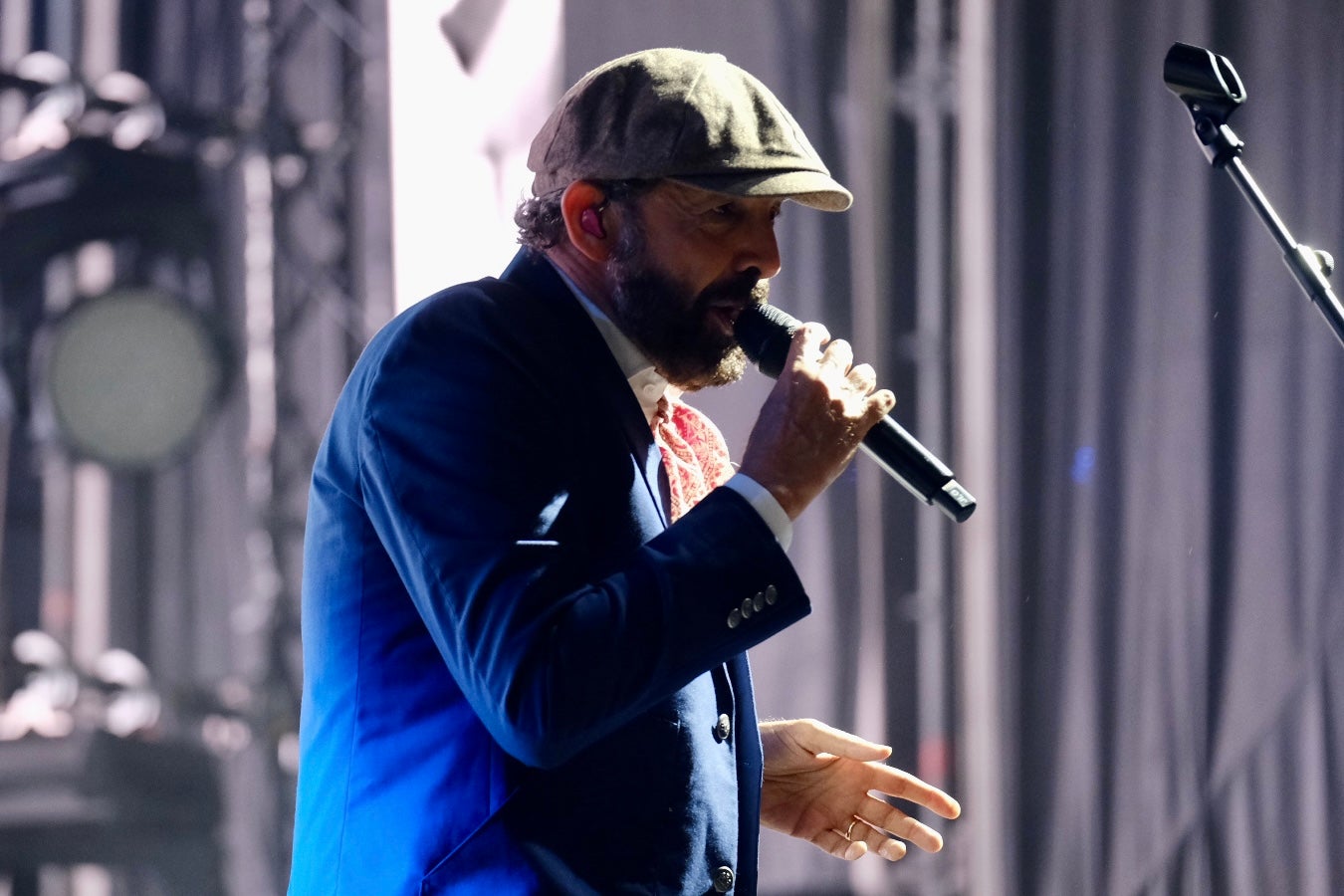 En imágenes: El concierto de Juan Luis Guerra da el pistoletazo de salida al Concert Music Festival