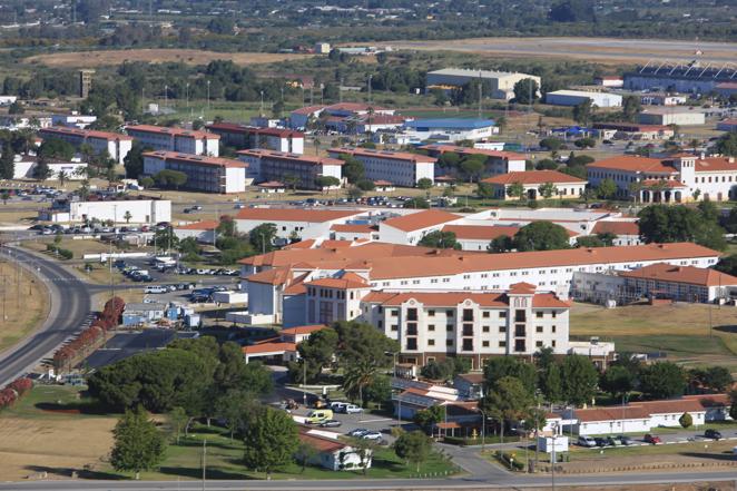 Las impresionantes imágenes de Cádiz y la Bahía desde un helicóptero militar