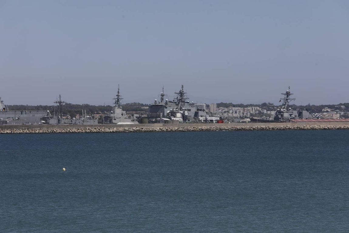 Fotos: Rota, la villa que espera la llegada de los destructores americanos