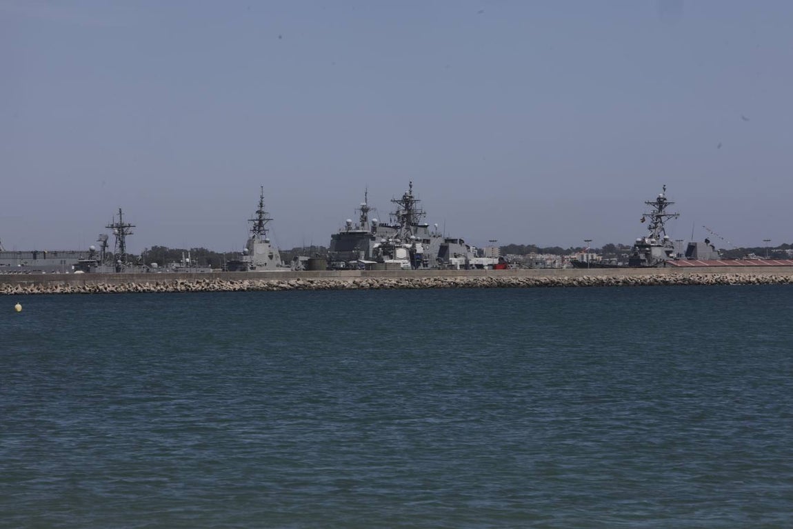 Fotos: Rota, la villa que espera la llegada de los destructores americanos