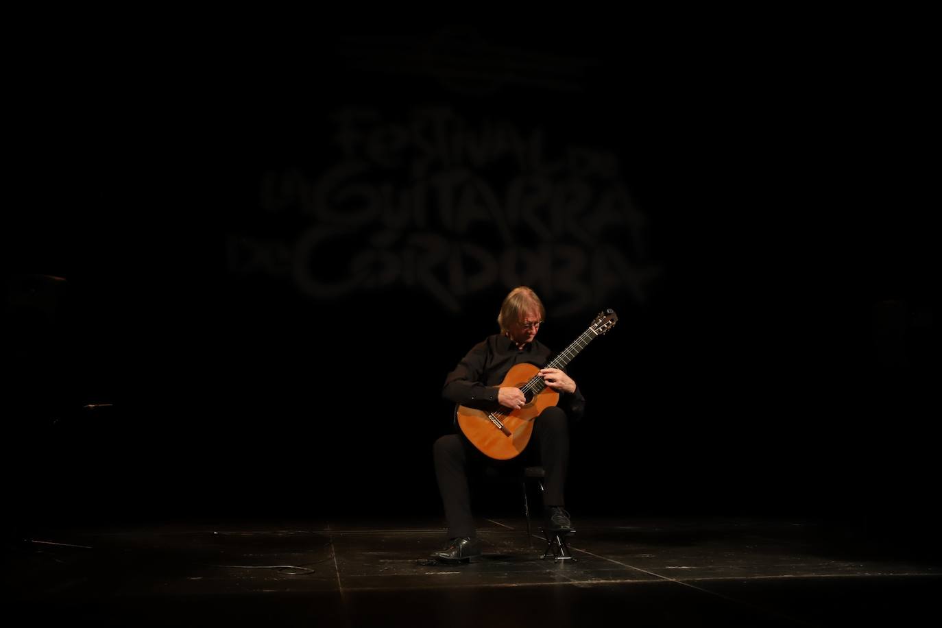 Festival de la Guitarra Córdoba 2022 | El armonioso concierto de David Russell, en imágenes