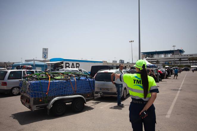 En fotos, las colas en Algeciras por la Operación Paso del Estrecho