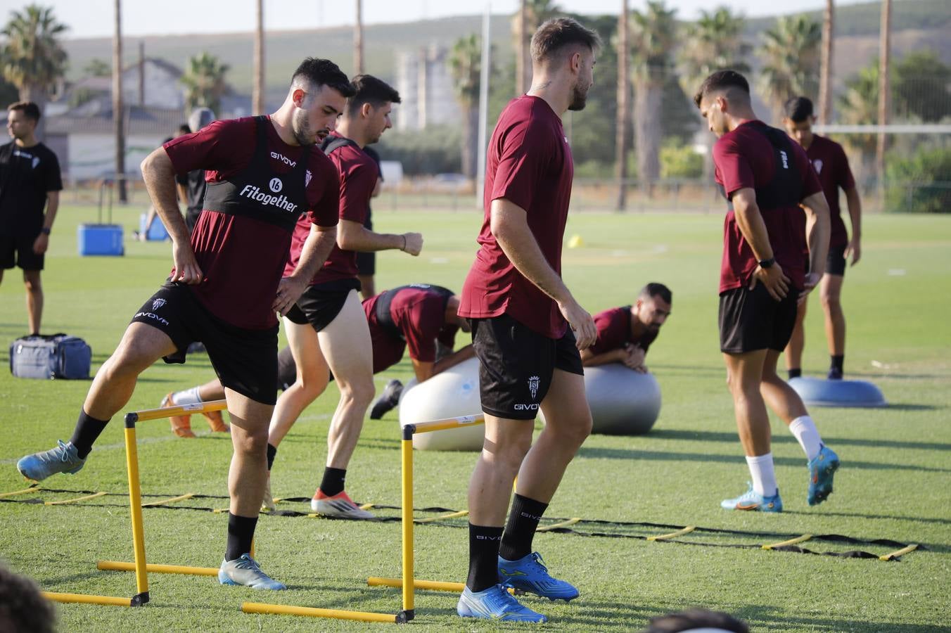 El primer entrenamiento de la temporada del Córdoba CF, en imágenes