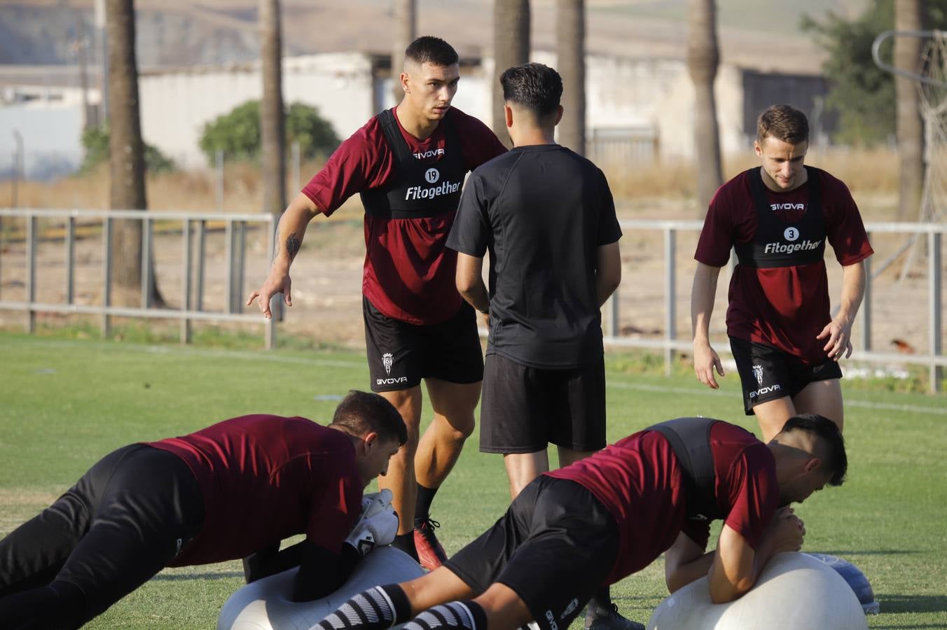 El primer entrenamiento de la temporada del Córdoba CF, en imágenes